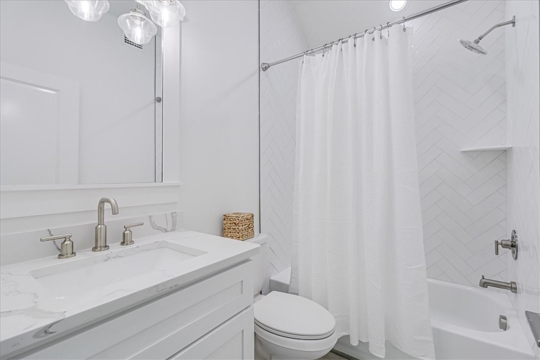 240 Social Circle 8304 Property Photo 27