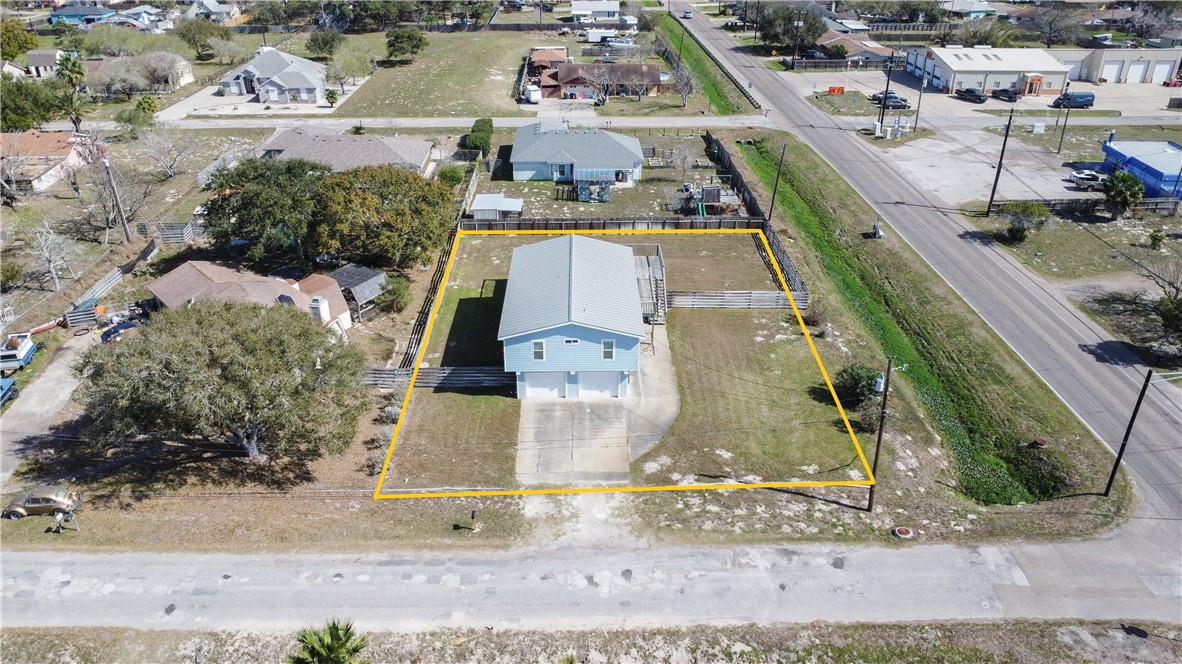 3837 Jamaica Dr Property Photo 4