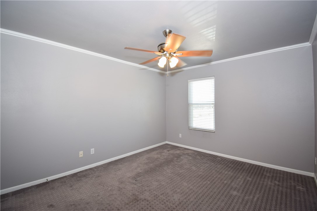 3837 Jamaica Dr Property Photo 26