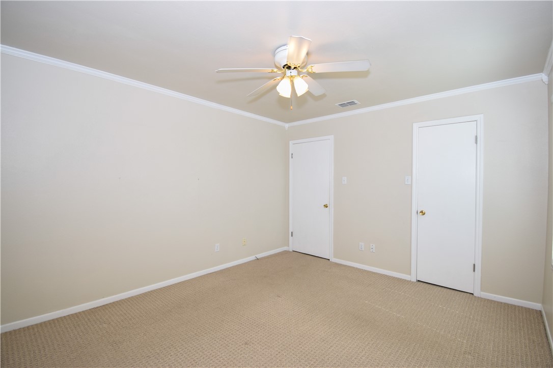 3837 Jamaica Dr Property Photo 31