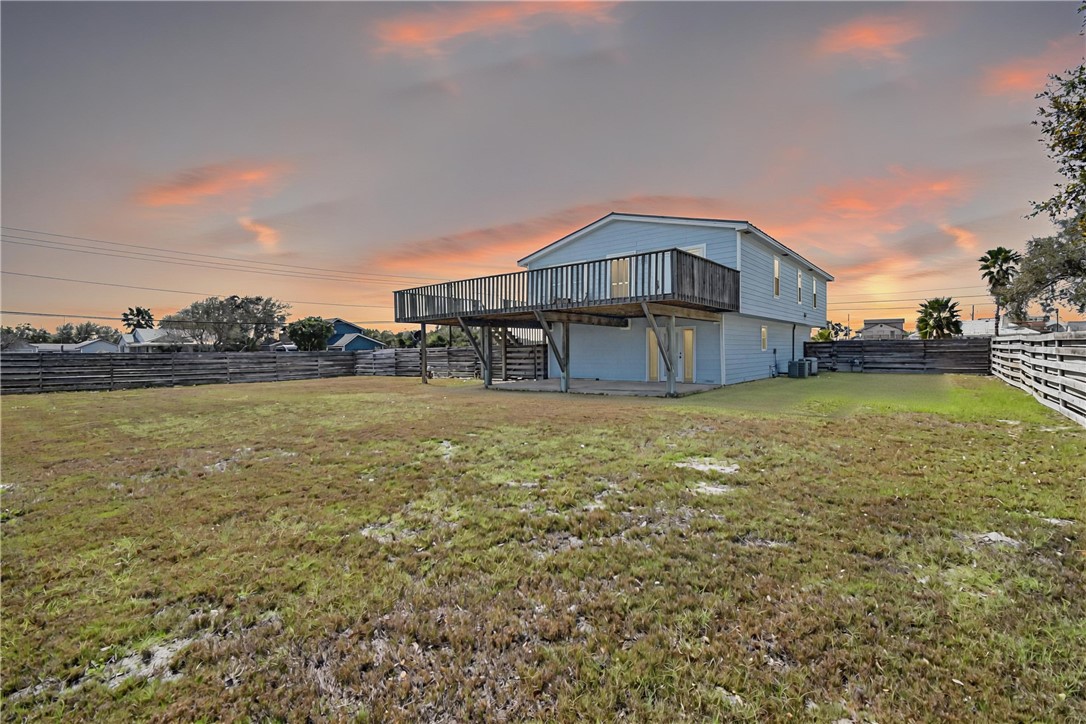 3837 Jamaica Dr Property Photo 36