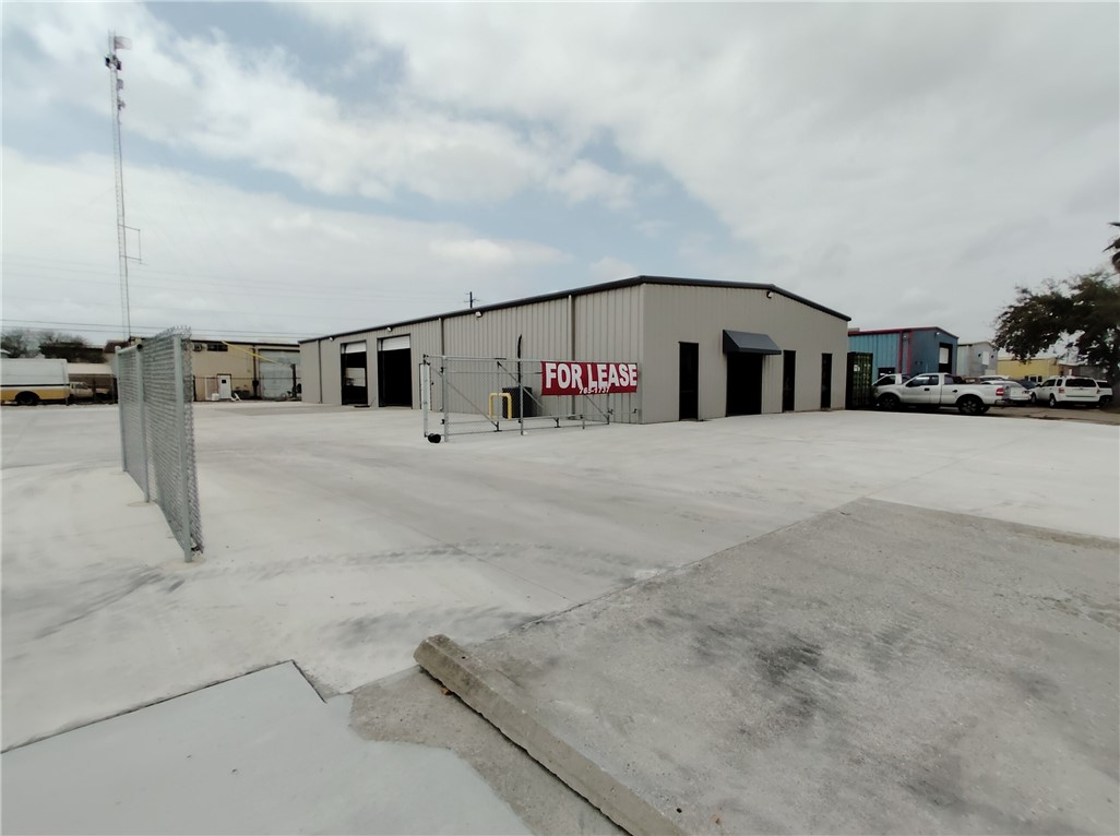 3765 Wow Road Property Photo 1