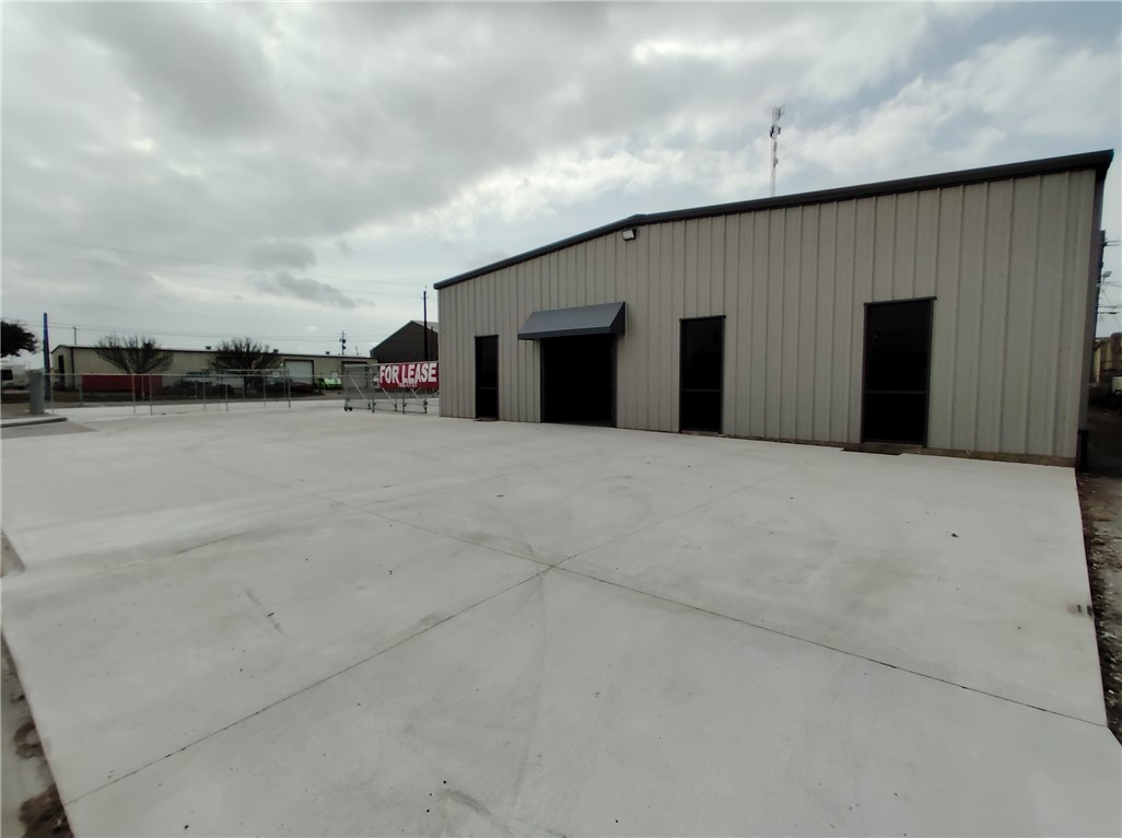 3765 Wow Road Property Photo 2