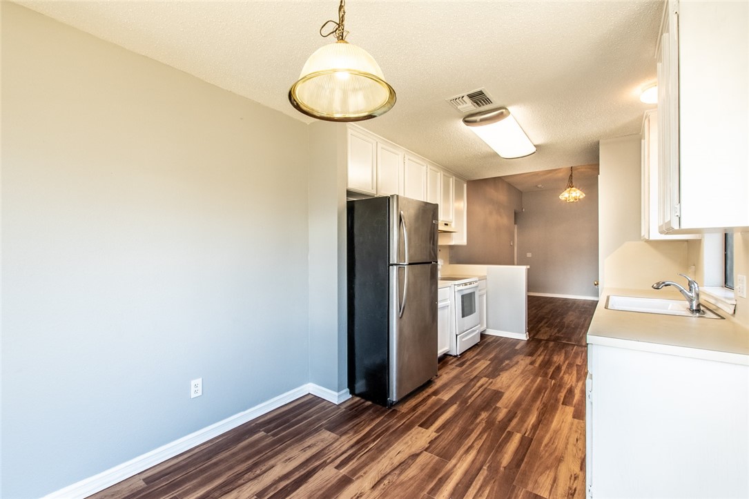 2209 Dorsey St Property Photo 16