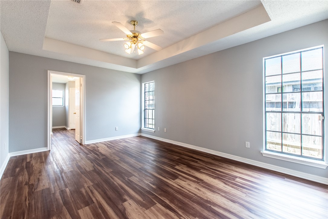 2209 Dorsey St Property Photo 19