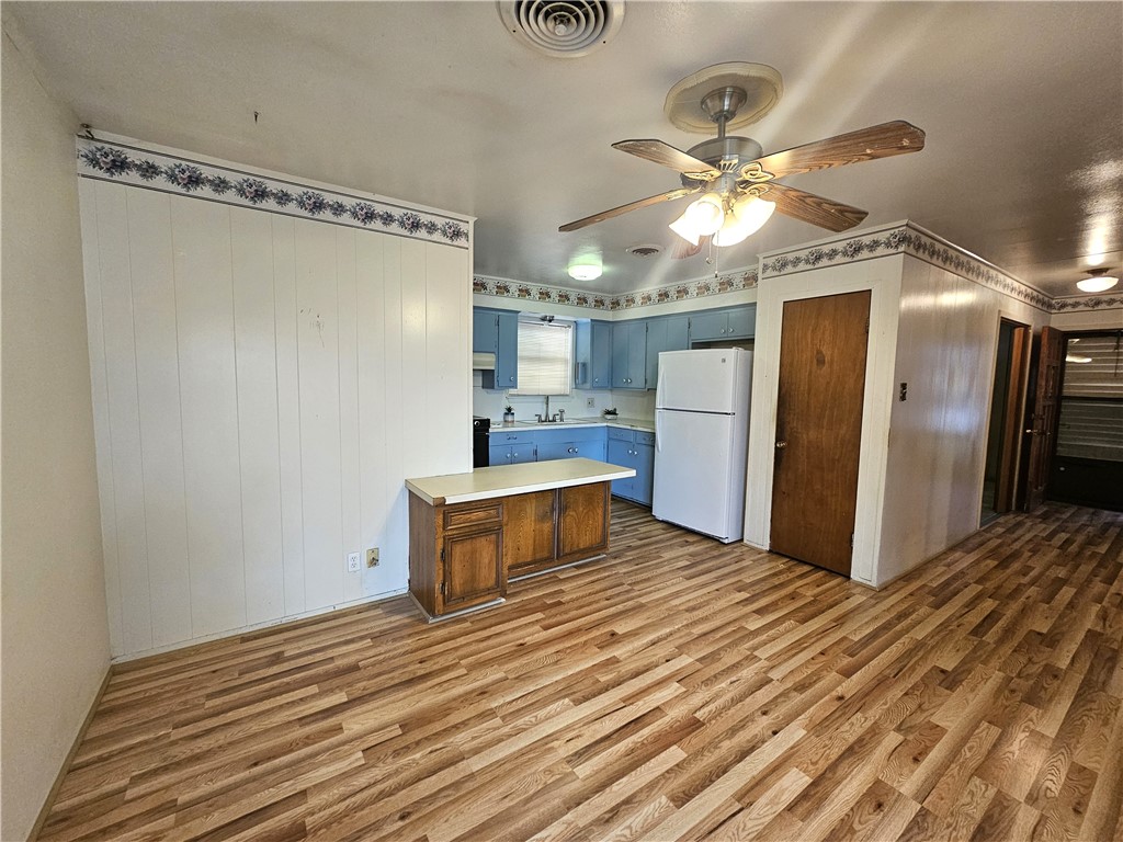 3813 Bentwood Property Photo 4