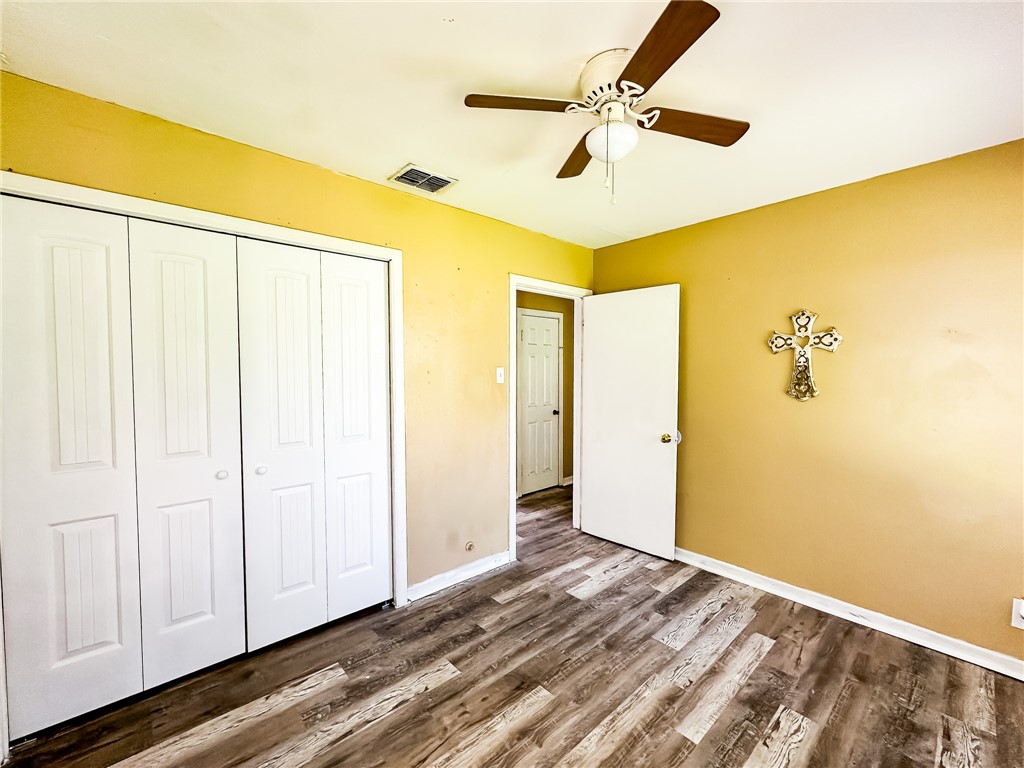 220 Fairview Dr Property Photo 10
