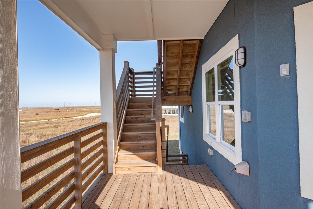117 Beach View Property Photo 5