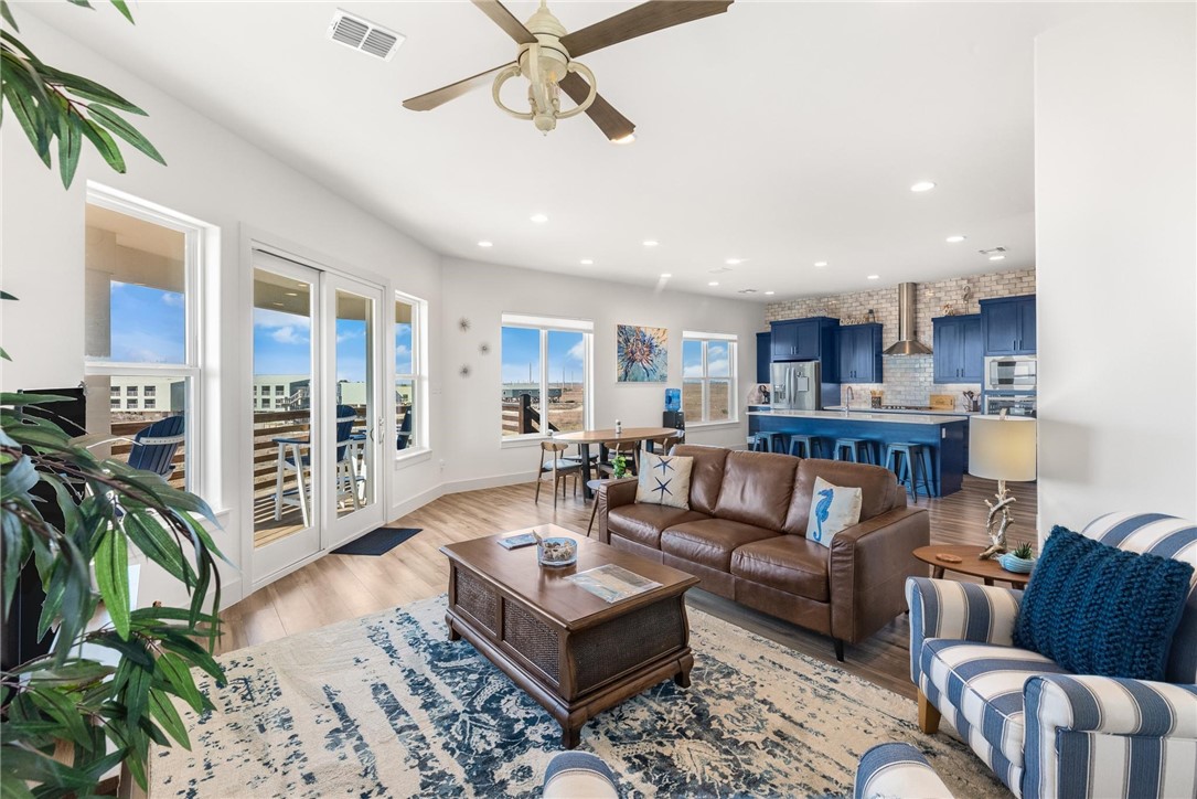 117 Beach View Property Photo 28
