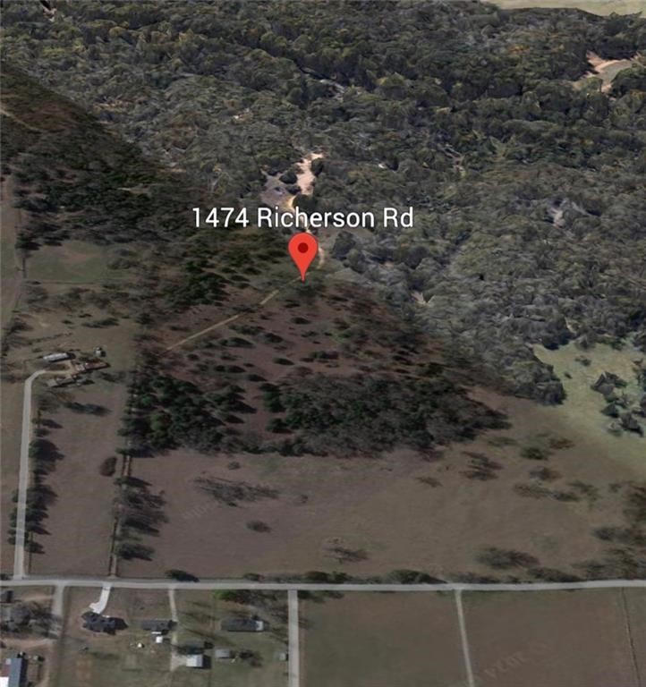 1474 Richardson Rd Property Photo 2
