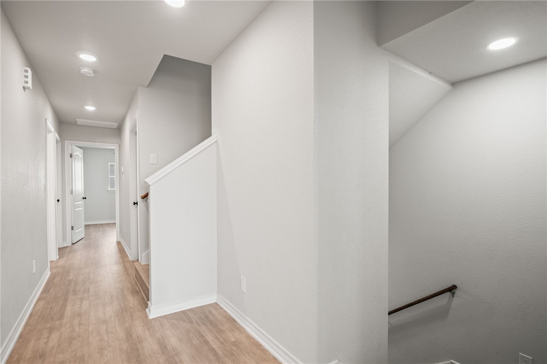 15217 Windward Dr 403 Property Photo 11