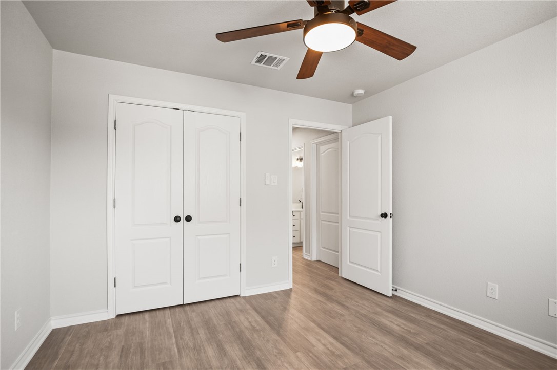 15217 Windward Dr 403 Property Photo 19