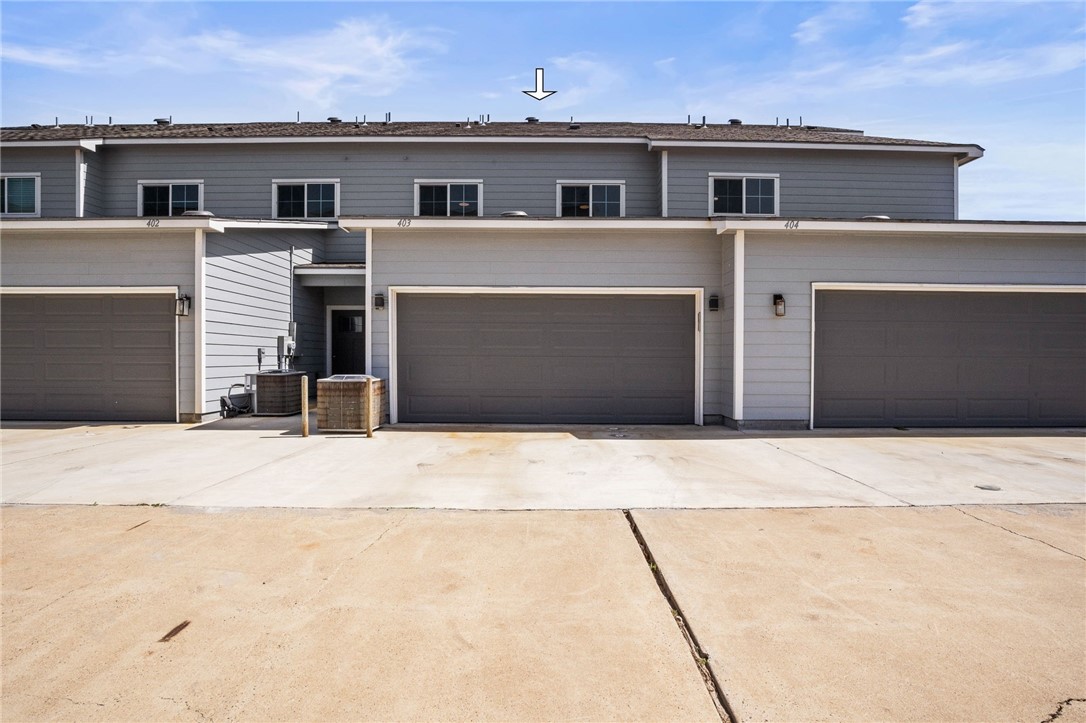 15217 Windward Dr 403 Property Photo 25