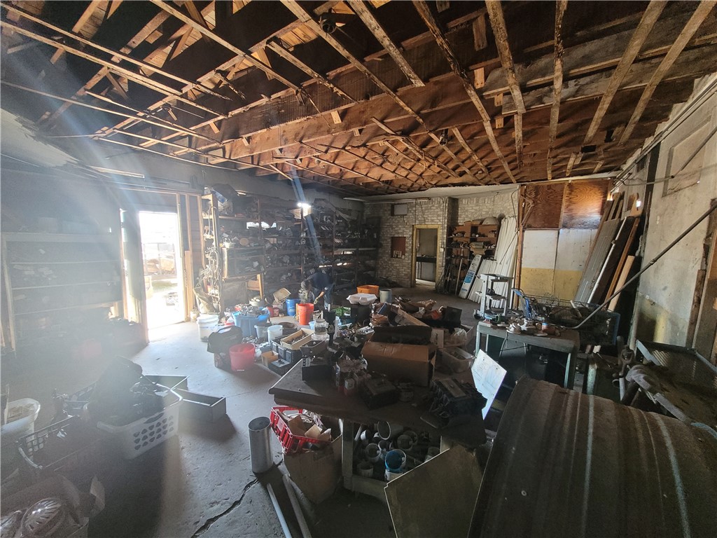 3012 Morgan Ave Property Photo 3