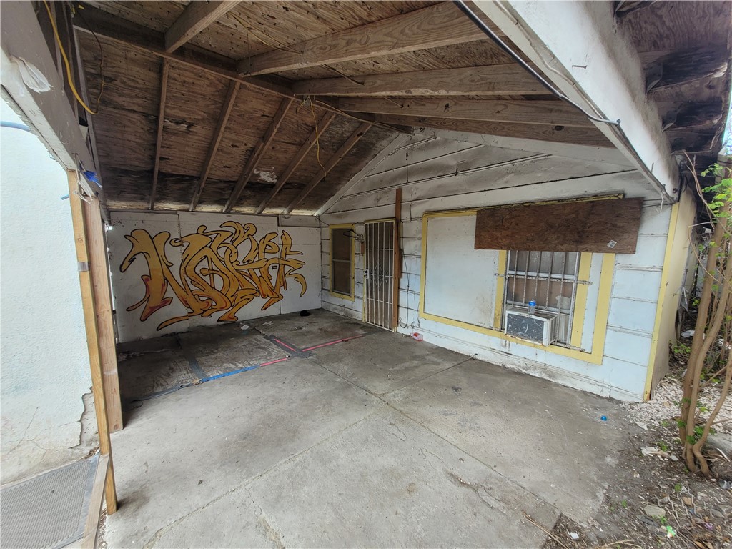 3012 Morgan Ave Property Photo 19