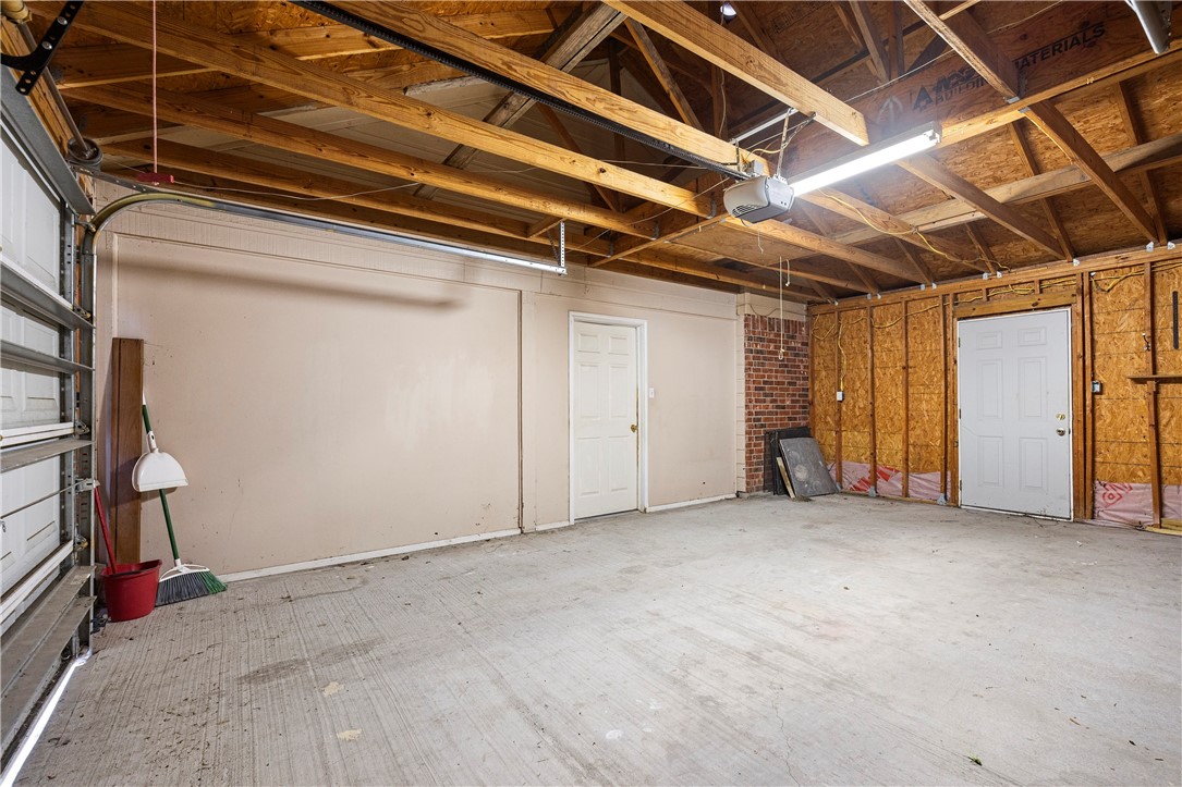 703 W Josephine Ave Property Photo 23