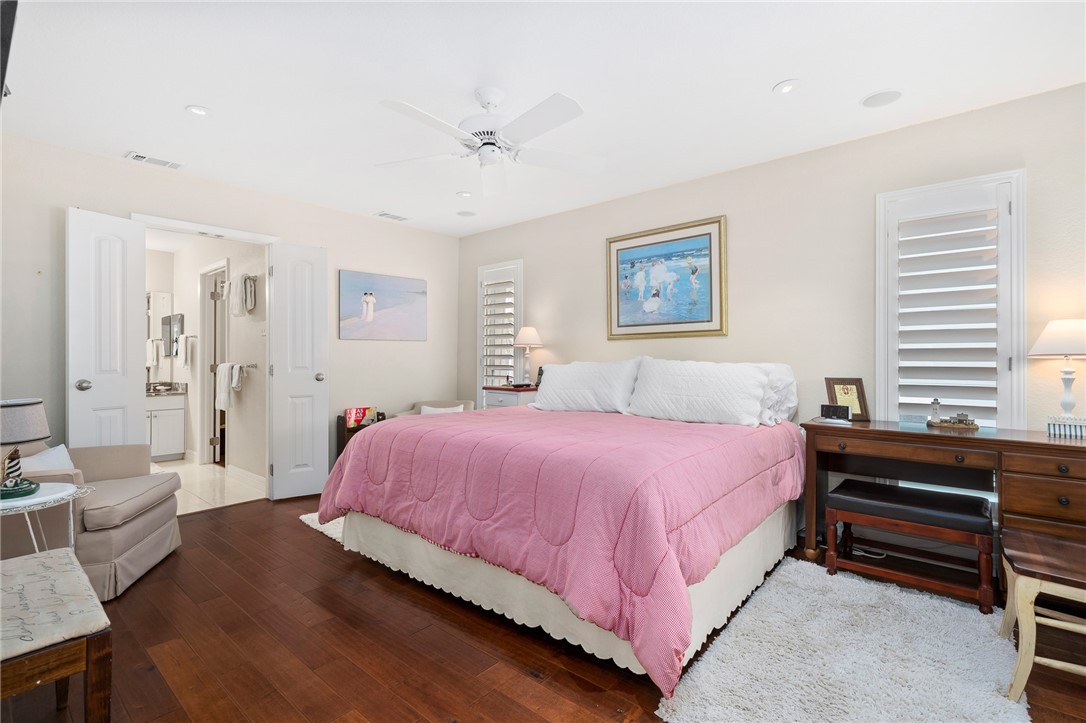 5 Edgewater Lane Property Photo 16