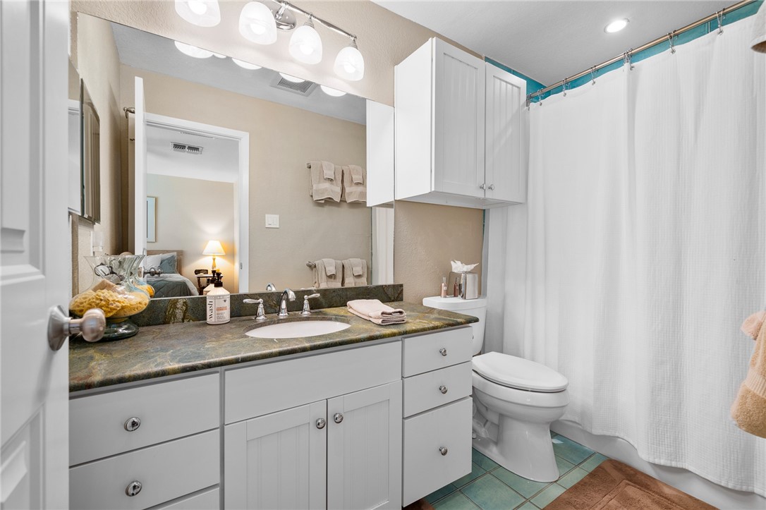 5 Edgewater Lane Property Photo 22