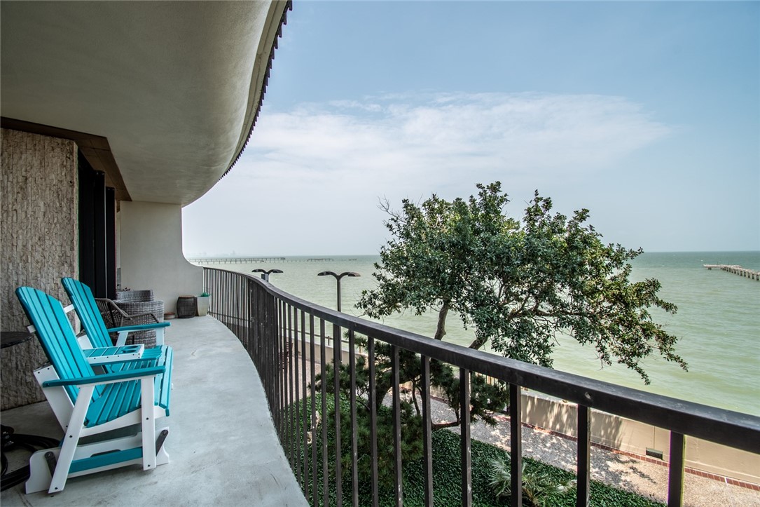 4500 Ocean Dr 1b Property Photo 29