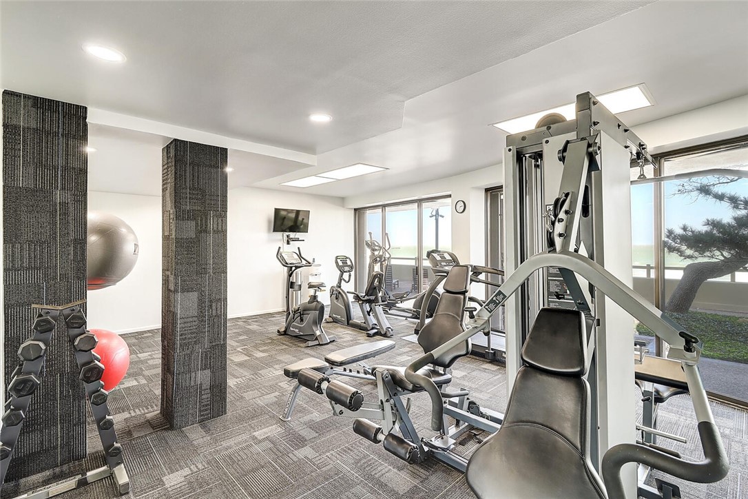 4500 Ocean Dr 1b Property Photo 37