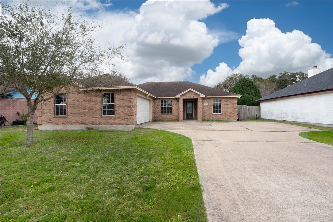 10529 Saddle Property Photo 1