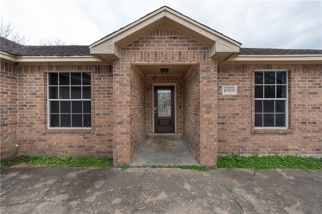 10529 Saddle Property Photo 3