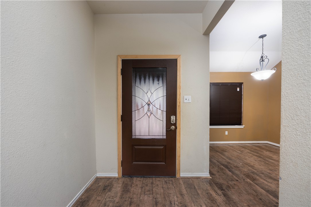 10529 Saddle Property Photo 4
