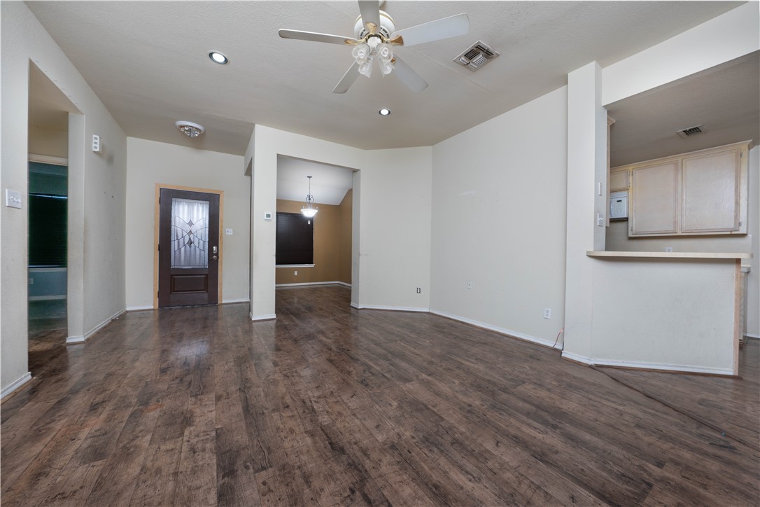 10529 Saddle Property Photo 5
