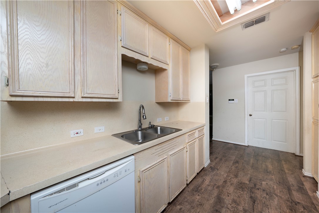 10529 Saddle Property Photo 13