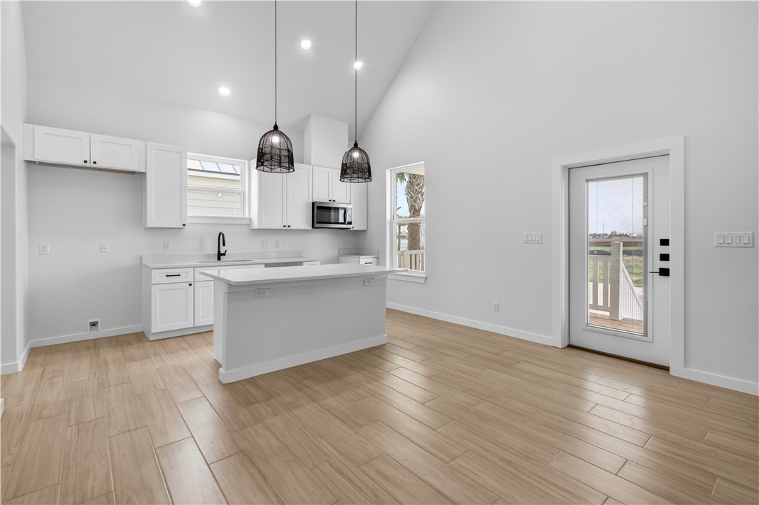 244 St. John Circle Property Photo 12