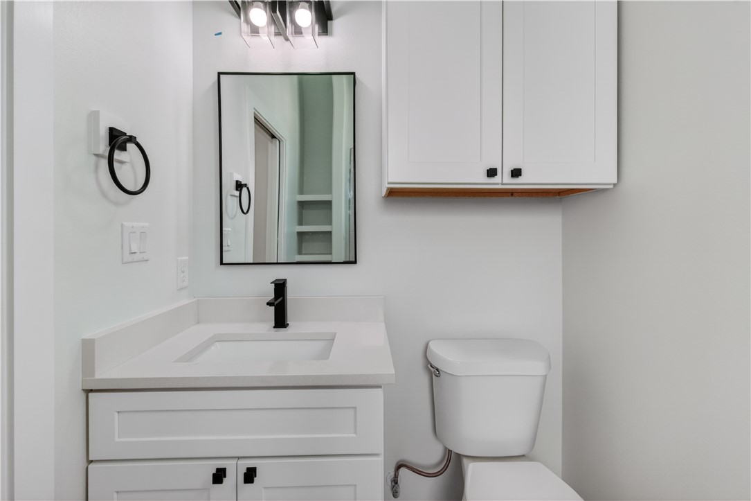 244 St. John Circle Property Photo 17