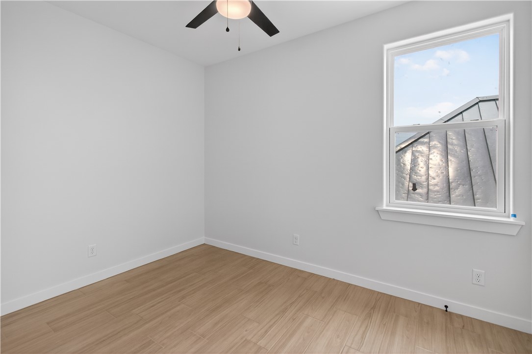 244 St. John Circle Property Photo 26