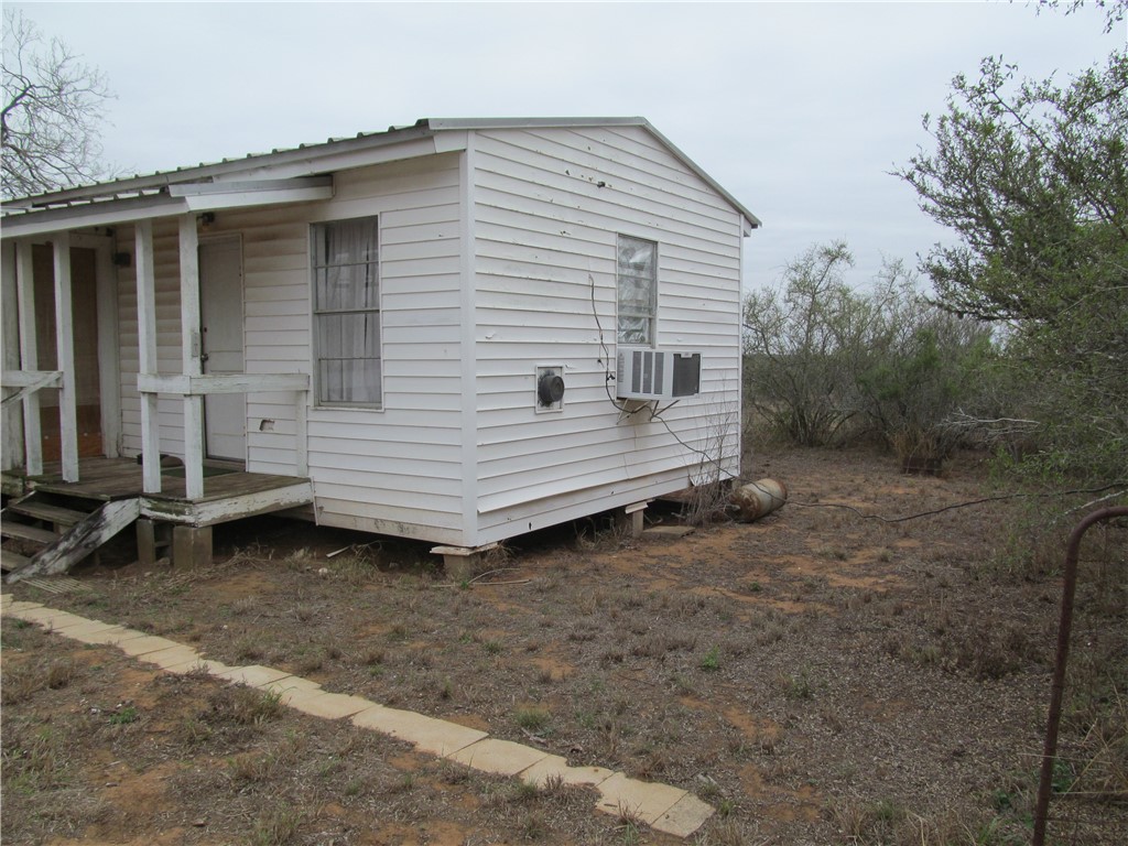 000 Irene Property Photo 5