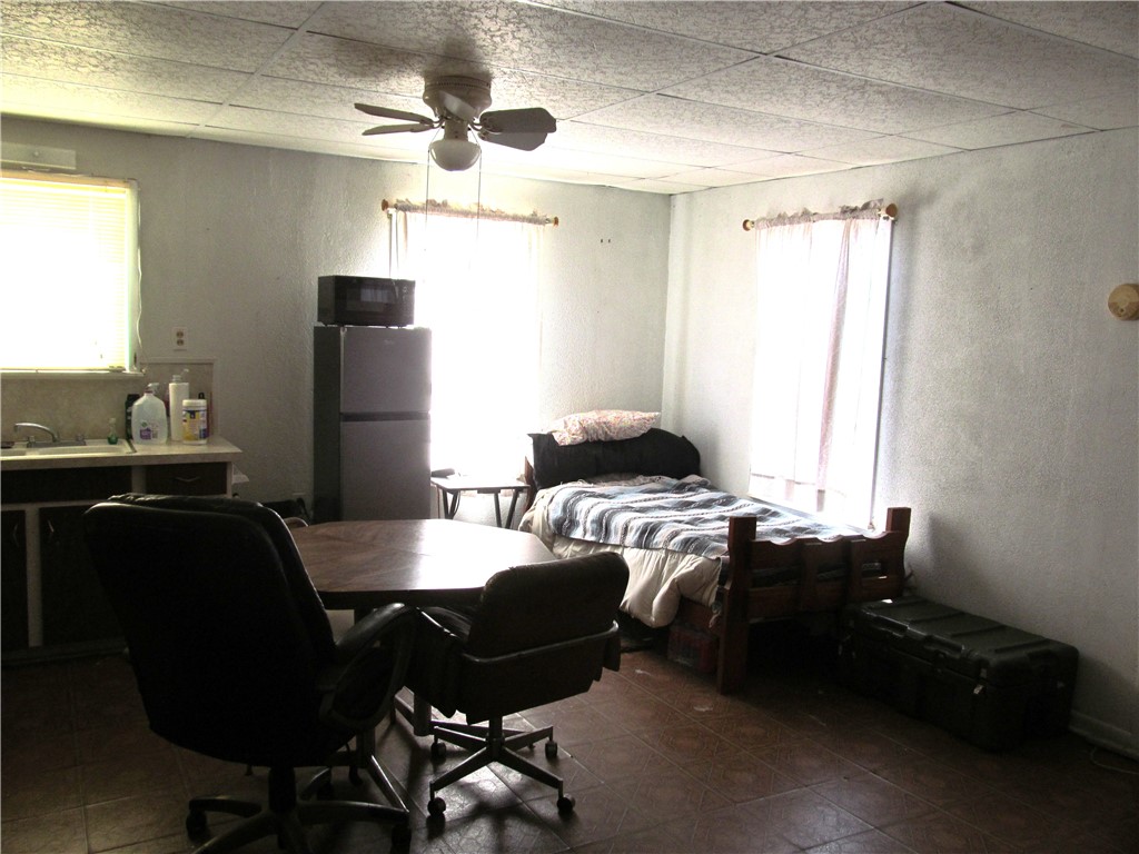 000 Irene Property Photo 9