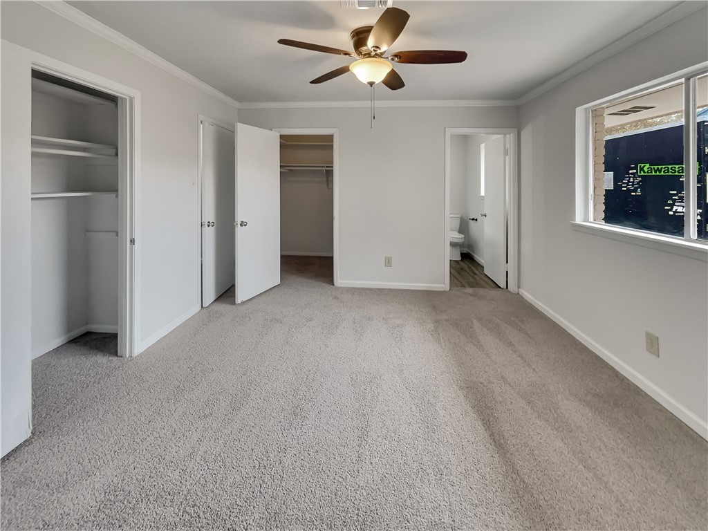 209 Pecos St Property Photo 19