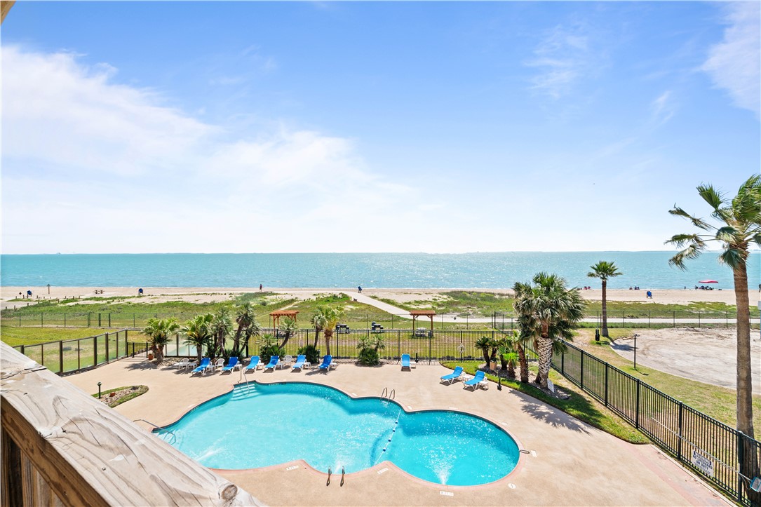 4000 Surfside Blvd 310 Property Photo 29