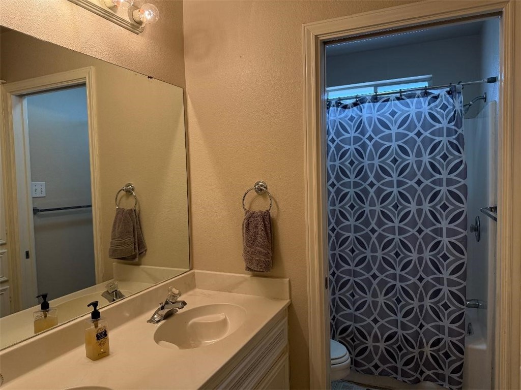 716 W Bayview Blvd D Property Photo 26