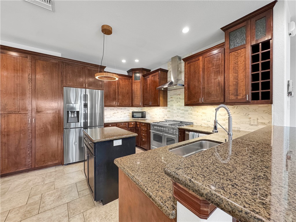 13945 Dasmarinas Dr Property Photo 17