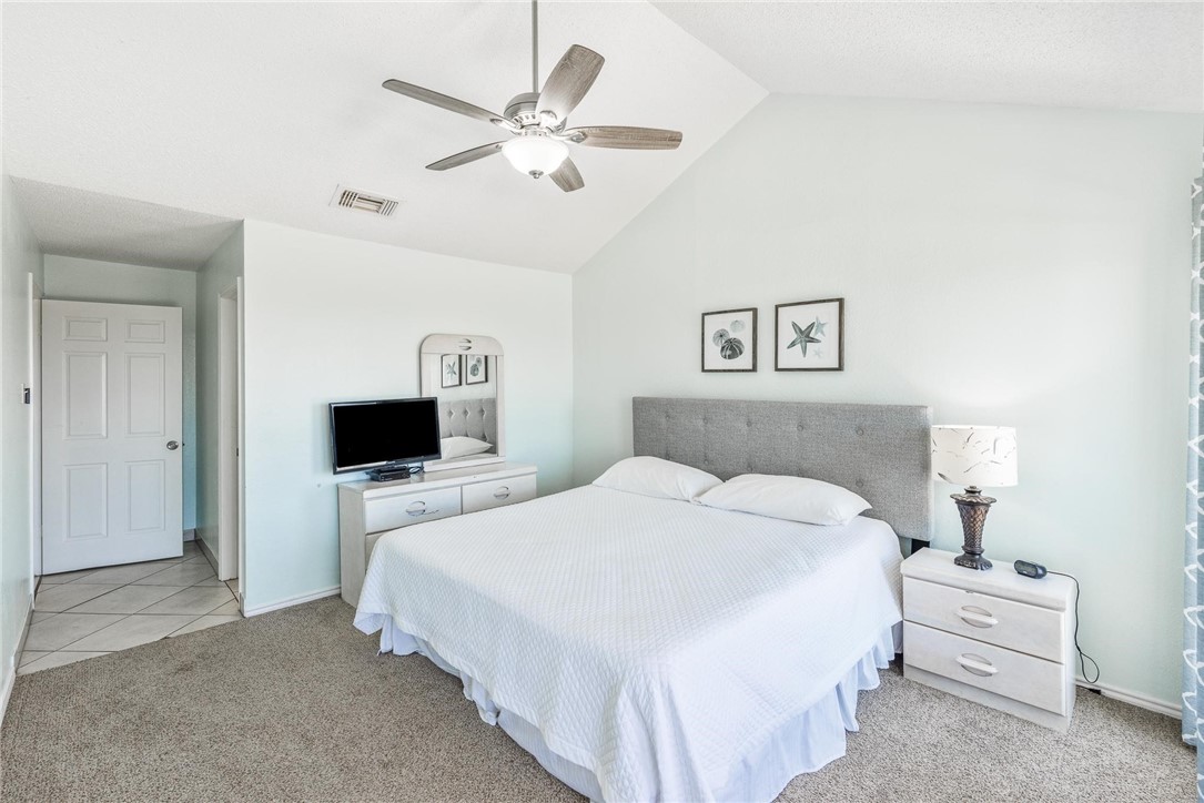 14802 Windward Dr 221 Property Photo 24