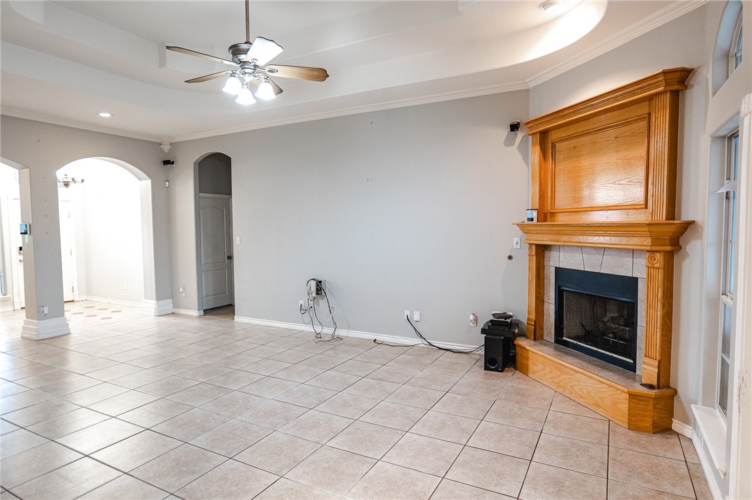 2526 Gentle Wind Ave Property Photo 4