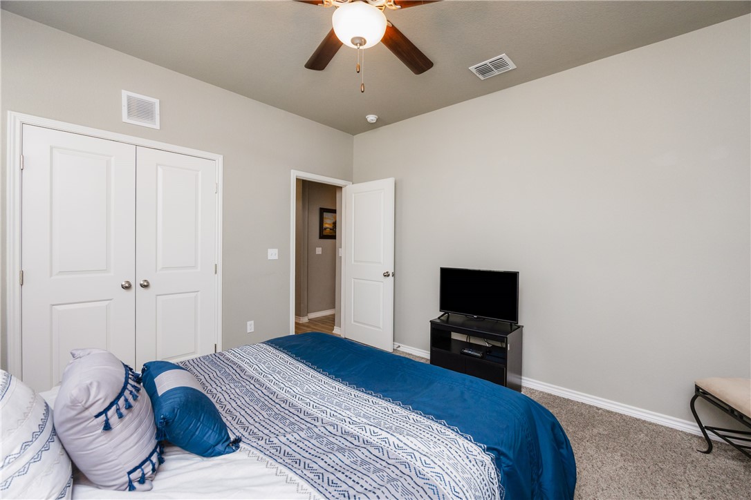 2114 Aquila St Property Photo 23