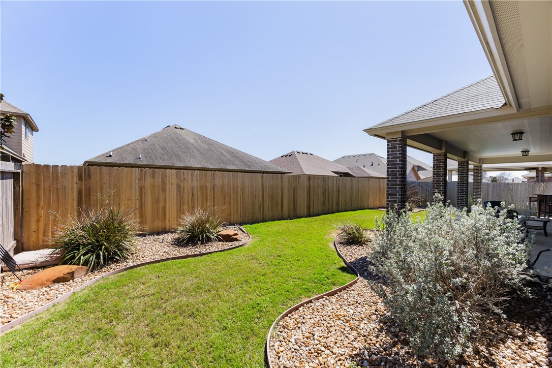 2114 Aquila St Property Photo 34