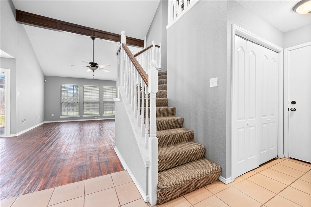 7018 Ridge Stone Dr Property Photo 18