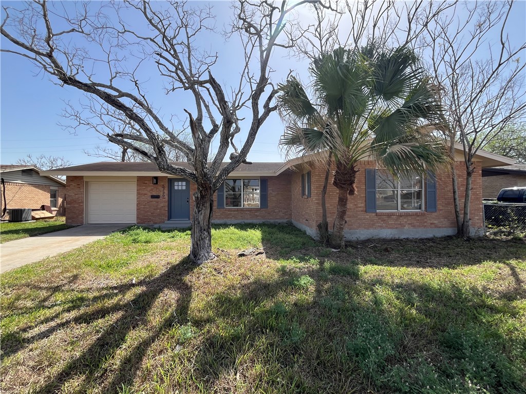 5730 Flynn Pkwy Property Photo