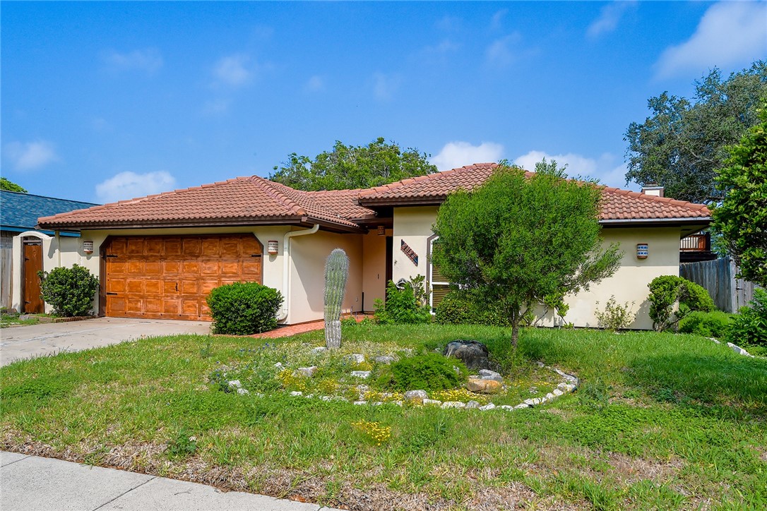 2709 Blackstone Circ Property Photo 3