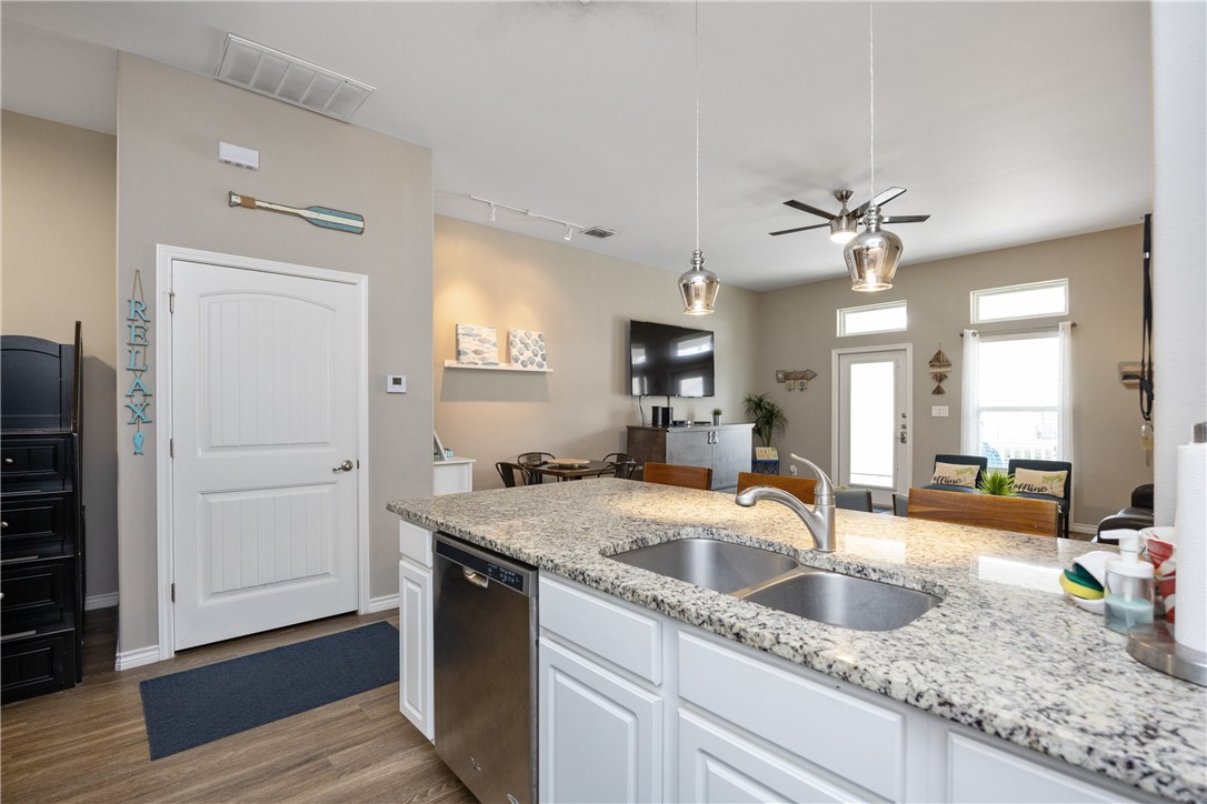 14914 Village Beach Dr Property Photo 11