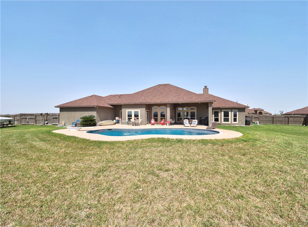 1373 Kirklees Dr Property Photo 37
