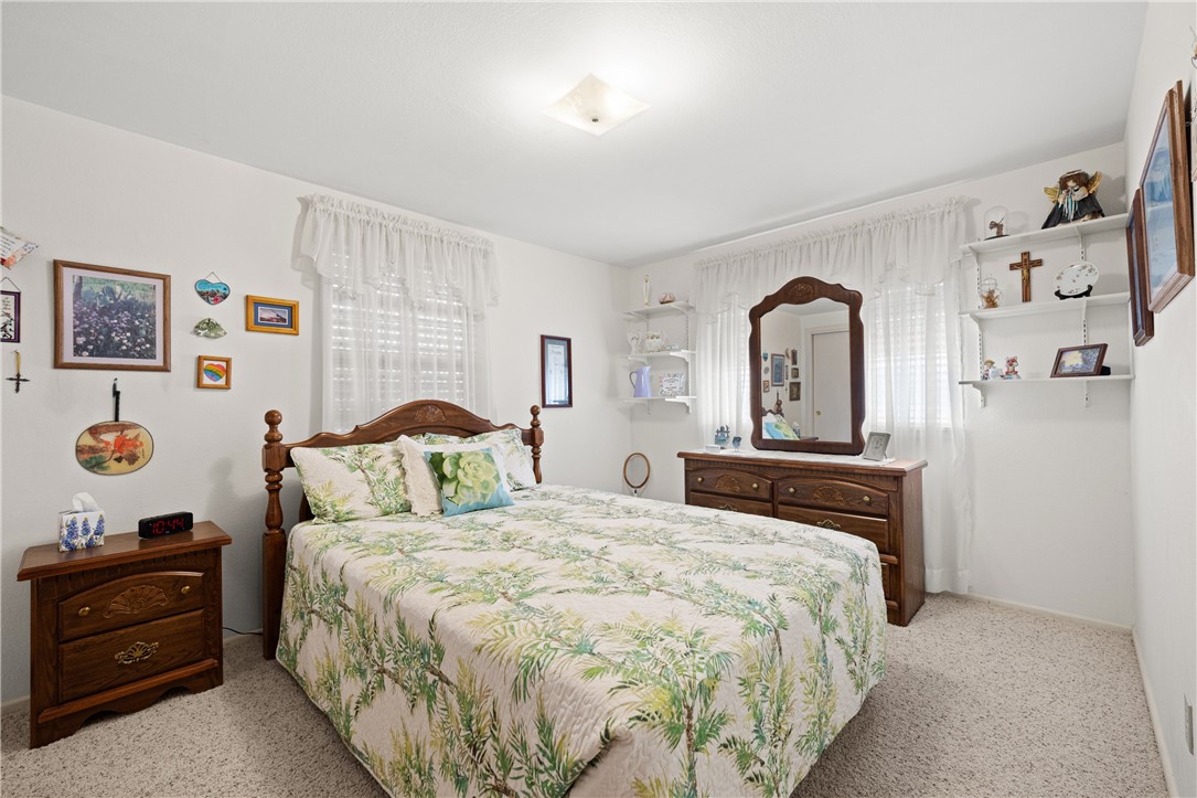 1009 Diomede St Property Photo 16