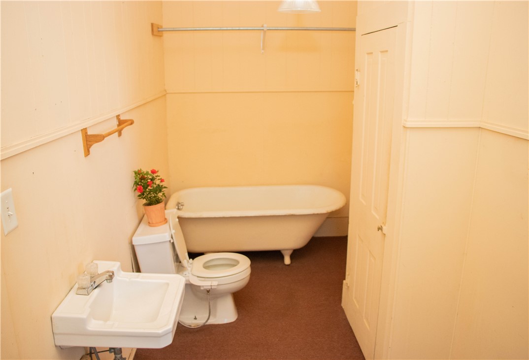 207 W Carter St Property Photo 27