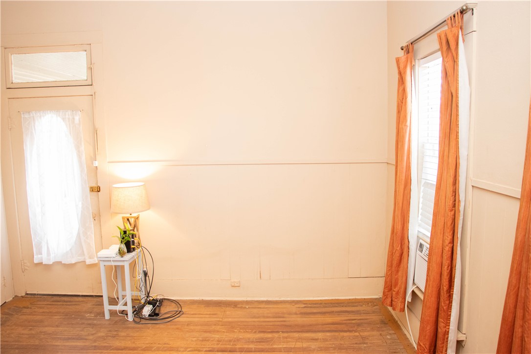 207 W Carter St Property Photo 34